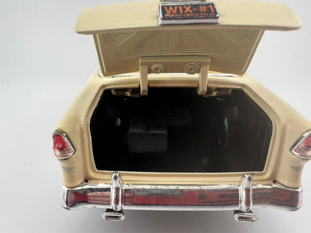 Vintage 1955 Chevy Bel Air 1:18 Scale  Fishwheels