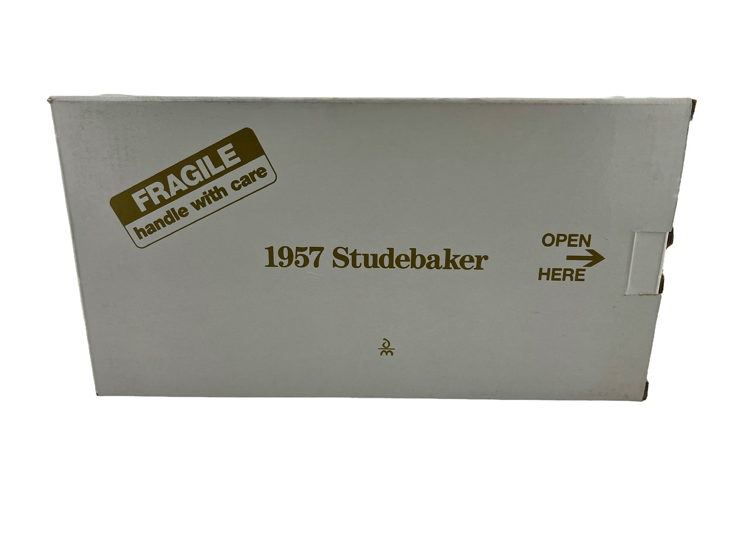 Danbury Mint 1957 Studebaker Golden Hawk – Tiara Gold/Arctic White Fishwheels