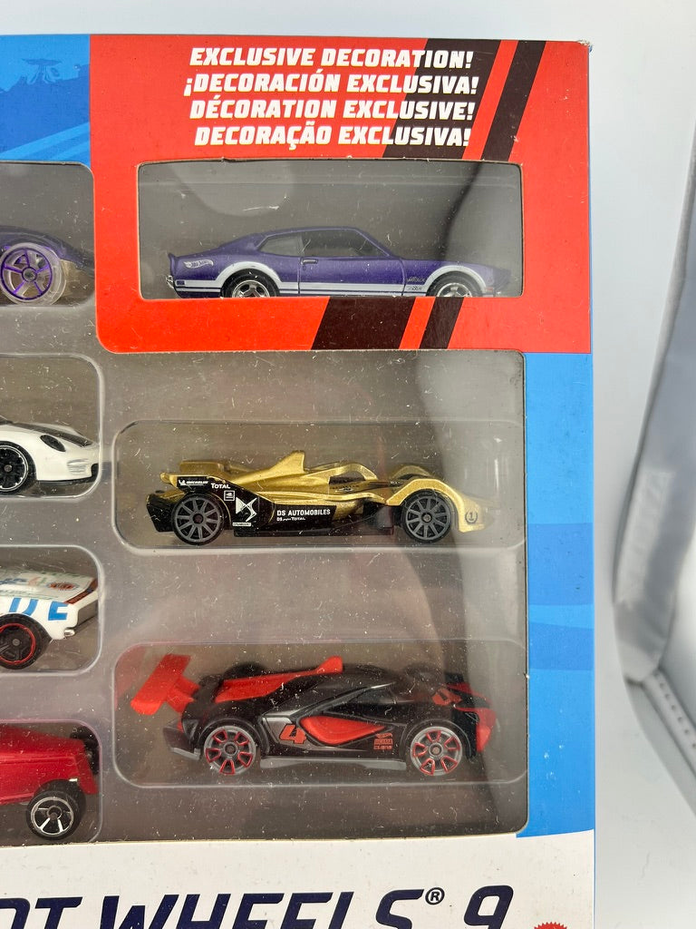 Hot Wheels 9-Car Gift Pack – Exclusive Decoration Fishwheels