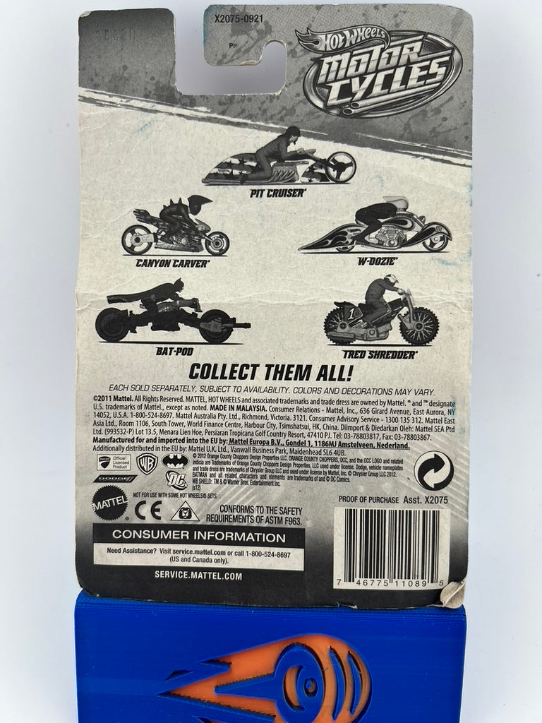 Hot Wheels Motorcycles – Bat-Pod with Removable Rider Fishwheels