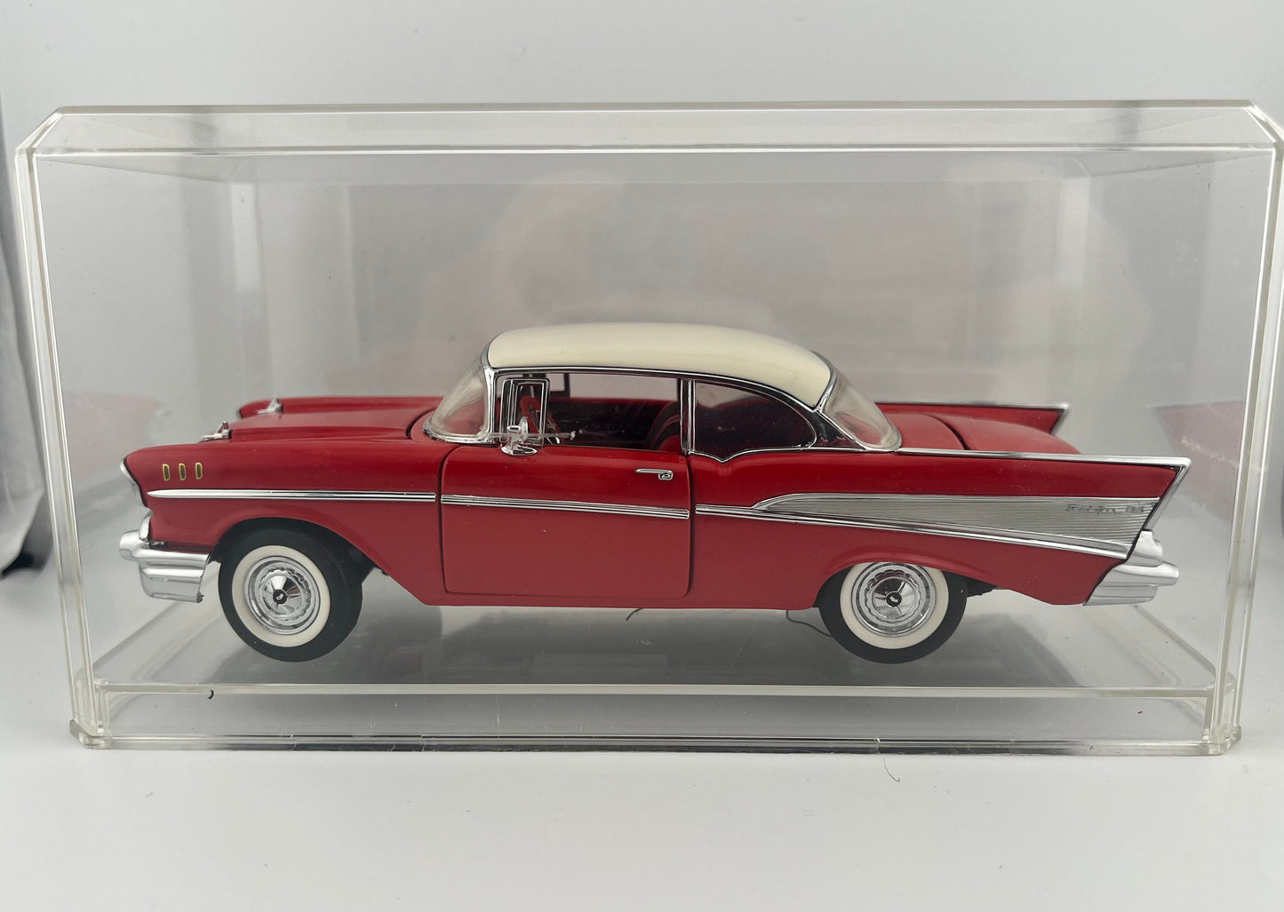 Franklin Mint 1:24 1957 Red Chevrolet Bel Air Diecast Precision Hand Made