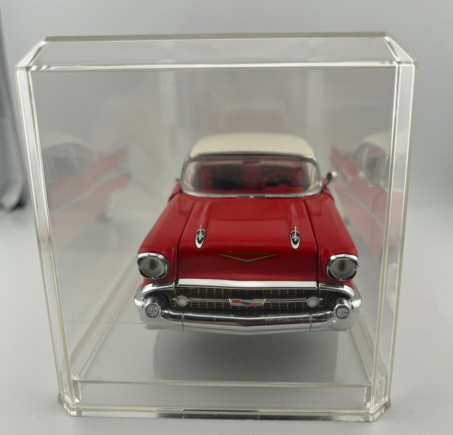 Franklin Mint 1:24 1957 Red Chevrolet Bel Air Diecast Precision Hand Made