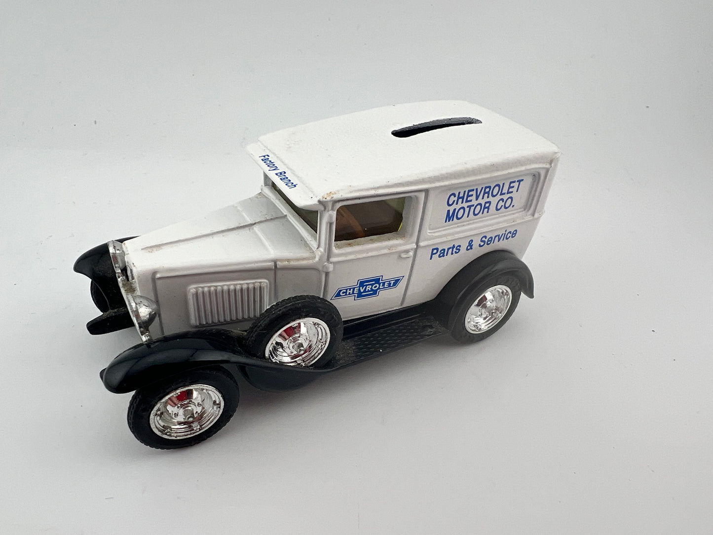 Vintage Chevy Parts & Service Truck 1:43 Scale Fishwheels