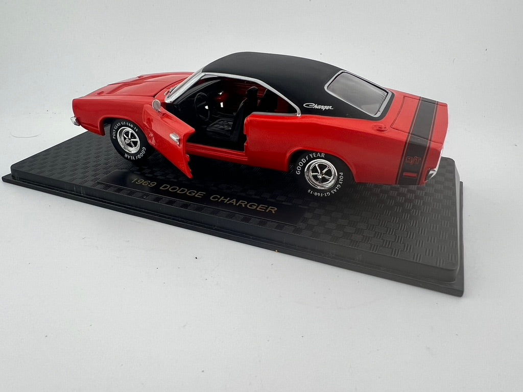 1969 Dodge Charter R/T 1:18 Scale Fishwheels