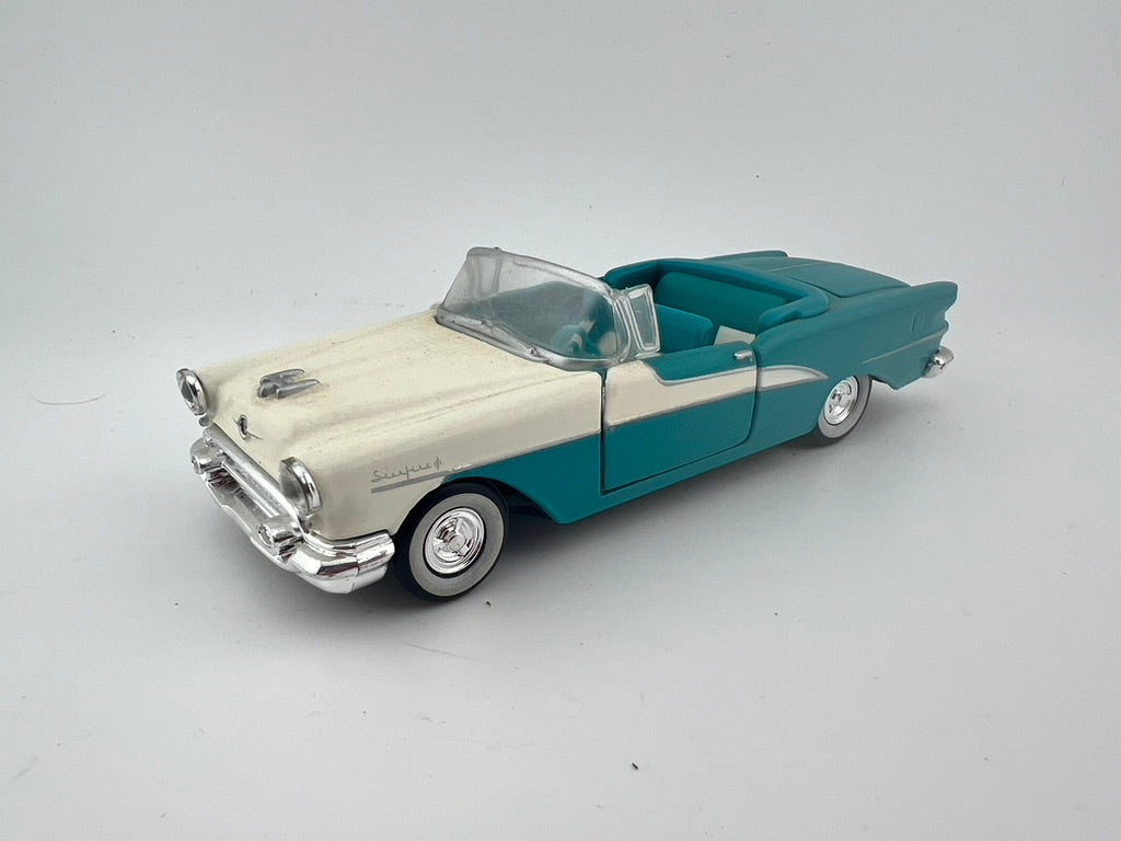 1955 Oldsmobile Starfire 1:43 Scale Fishwheels