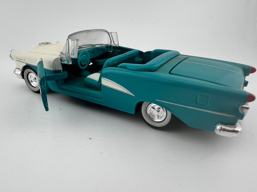 1955 Oldsmobile Starfire 1:43 Scale Fishwheels