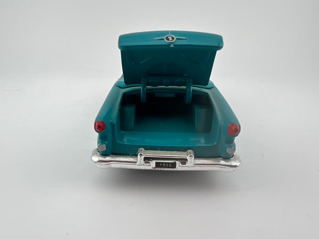 1955 Oldsmobile Starfire 1:43 Scale Fishwheels