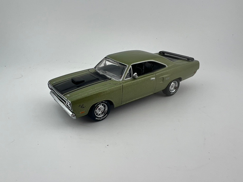 1969 Plymouth Road Runner Olive Green 1:43 Scale Fishwheels