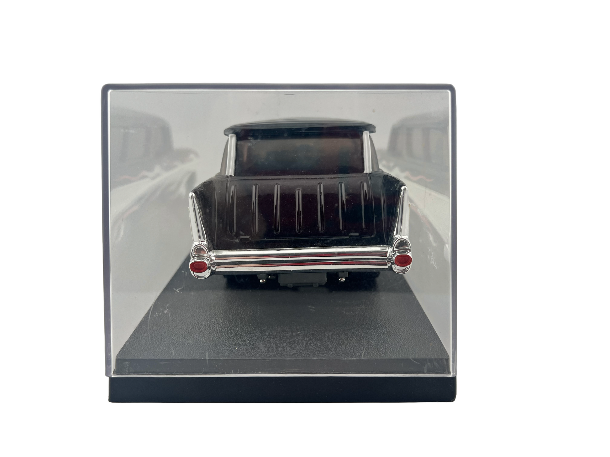 American Muscle 1-24 Ertl American Muscle Die Cast Metal 57 Chevy Nomad