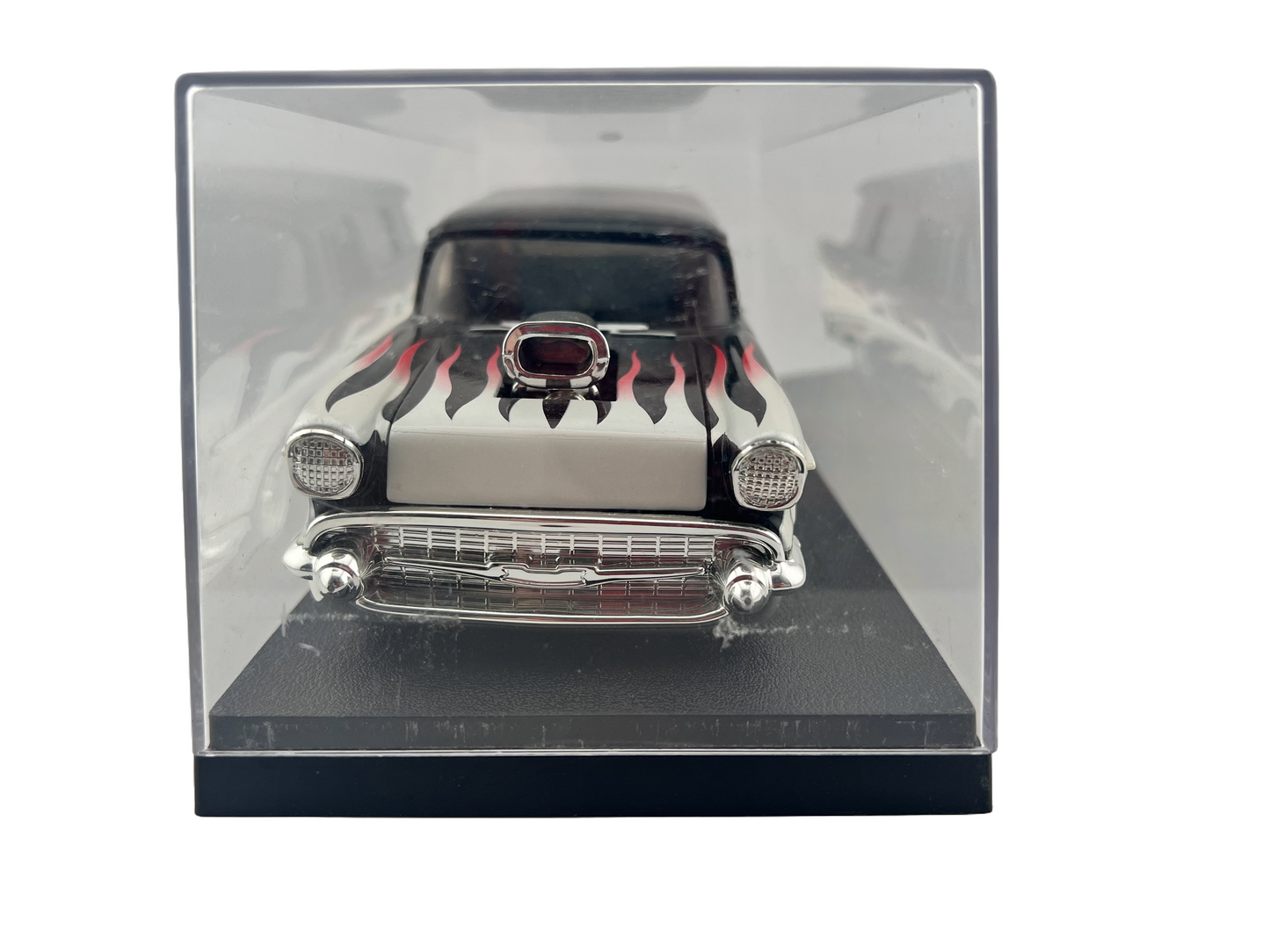 American Muscle 1-24 Ertl American Muscle Die Cast Metal 57 Chevy Nomad