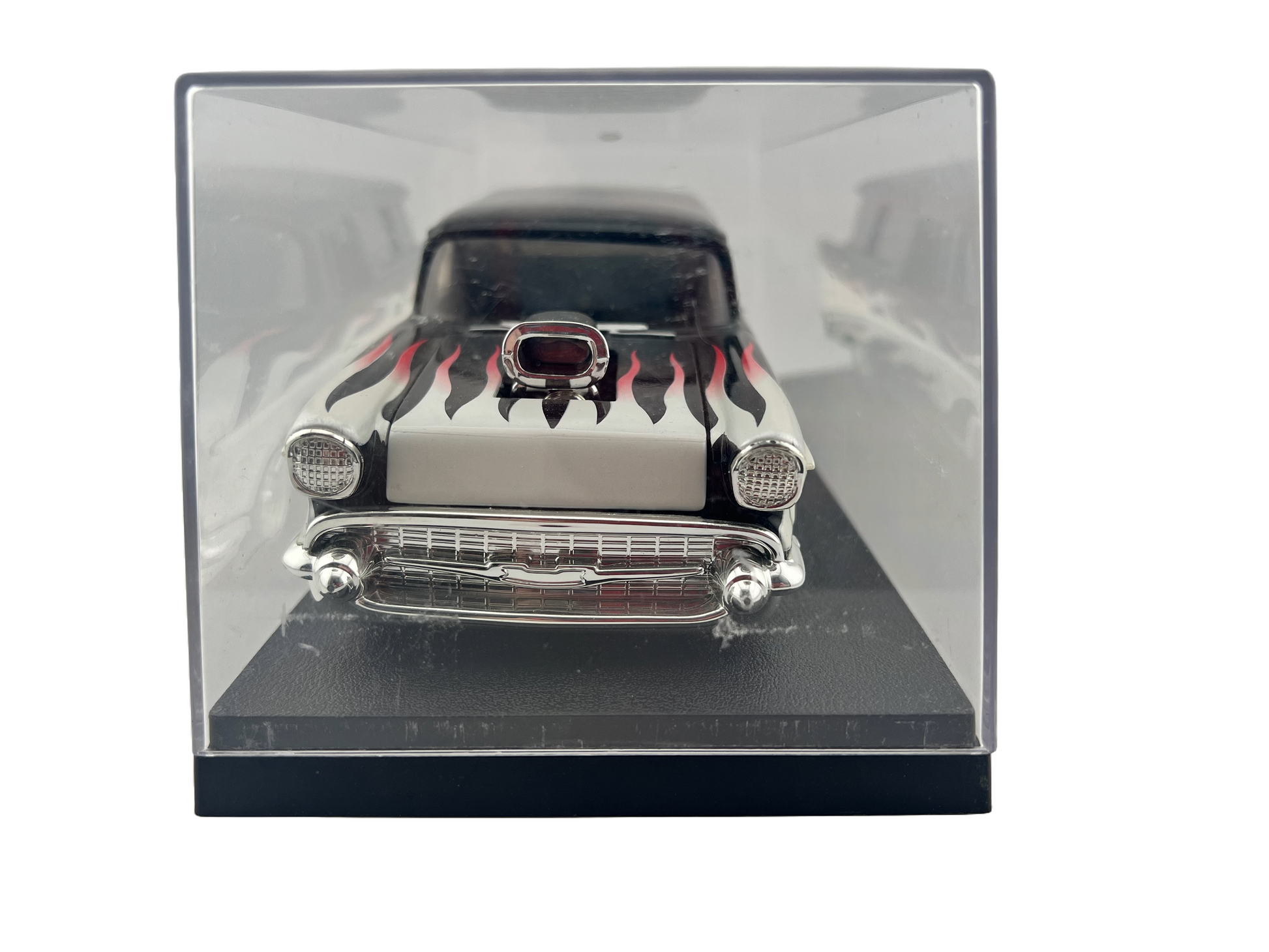 American Muscle 1-24 Ertl American Muscle Die Cast Metal 57 Chevy Nomad