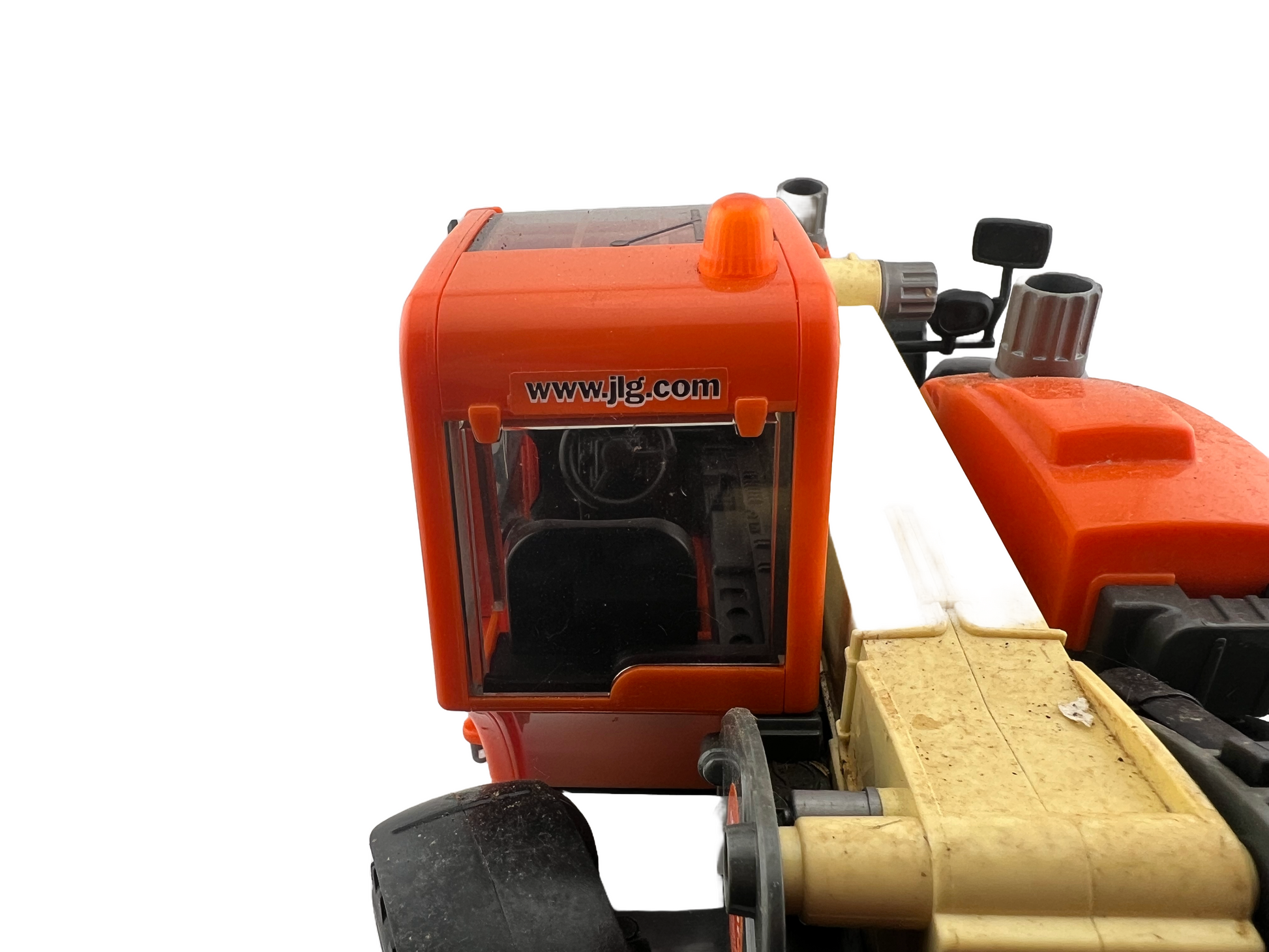 Bruder JLG 2505 Telehandler – 1:16 Scale Collector’s Model Fishwheels