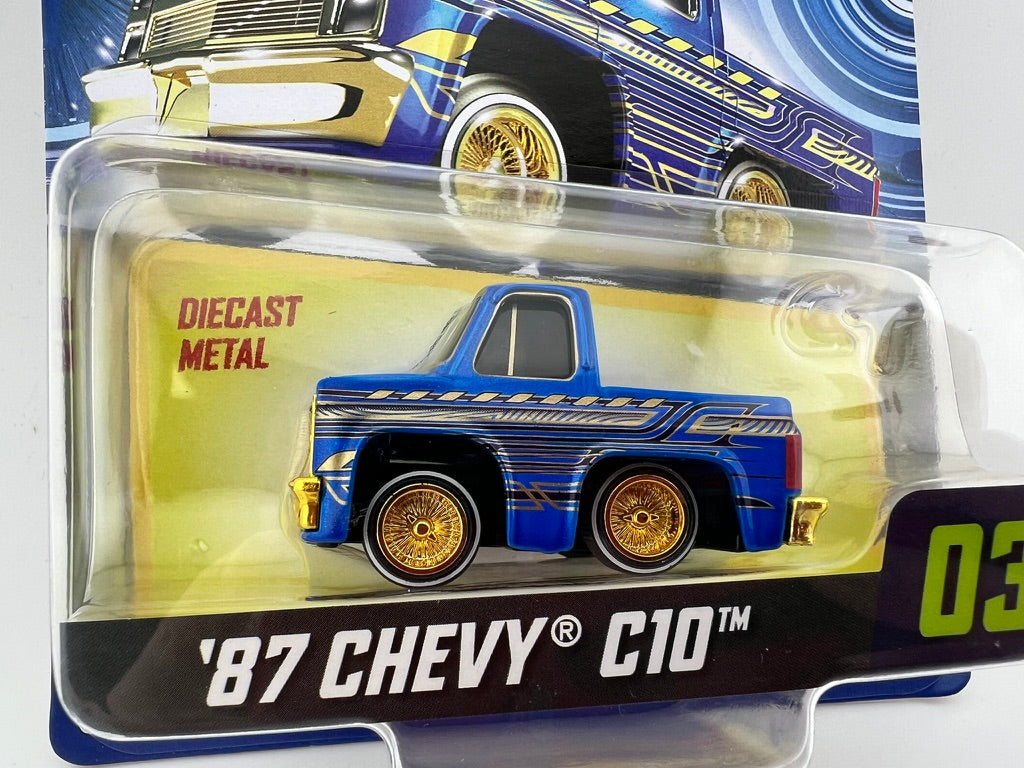 Car Tuned '87 Chevy C10 – Series 3 Lowriders #03 Fishwheels
