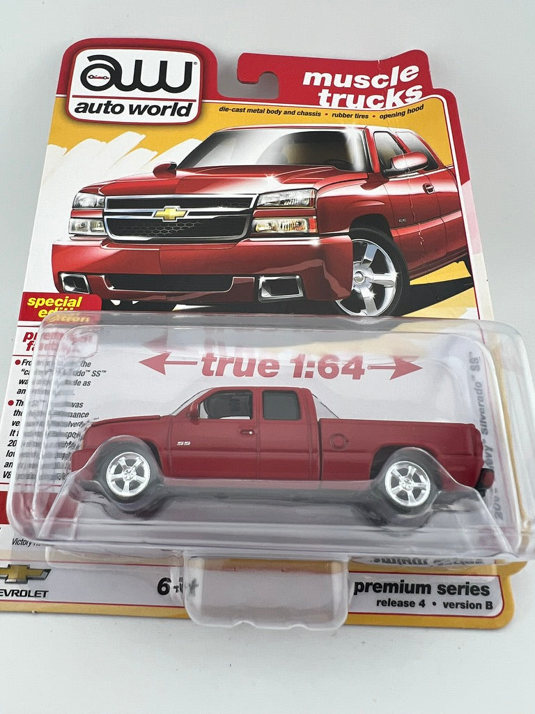 Clearance! Auto World 2006 Chevy Silverado SS (Muscle Trucks Series) Fishwheels