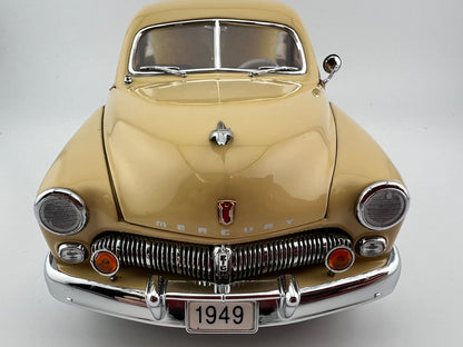 Danbury Mint 1949 Mercury Station Wagon – Bermuda Cream w/ Certificate of Authenticity Fishwheels
