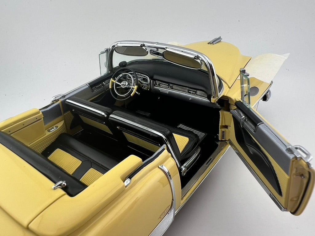 Danbury Mint 1954 Cadillac Eldorado Fishwheels