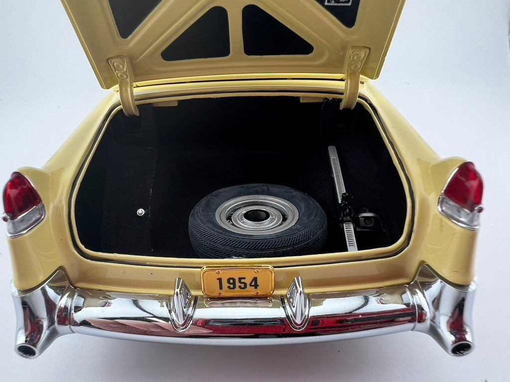 Danbury Mint 1954 Cadillac Eldorado Fishwheels