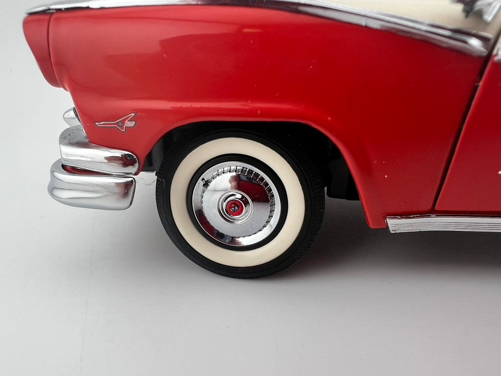 Danbury Mint 1956 Ford Sunliner Convertible Diecast Model Fishwheels