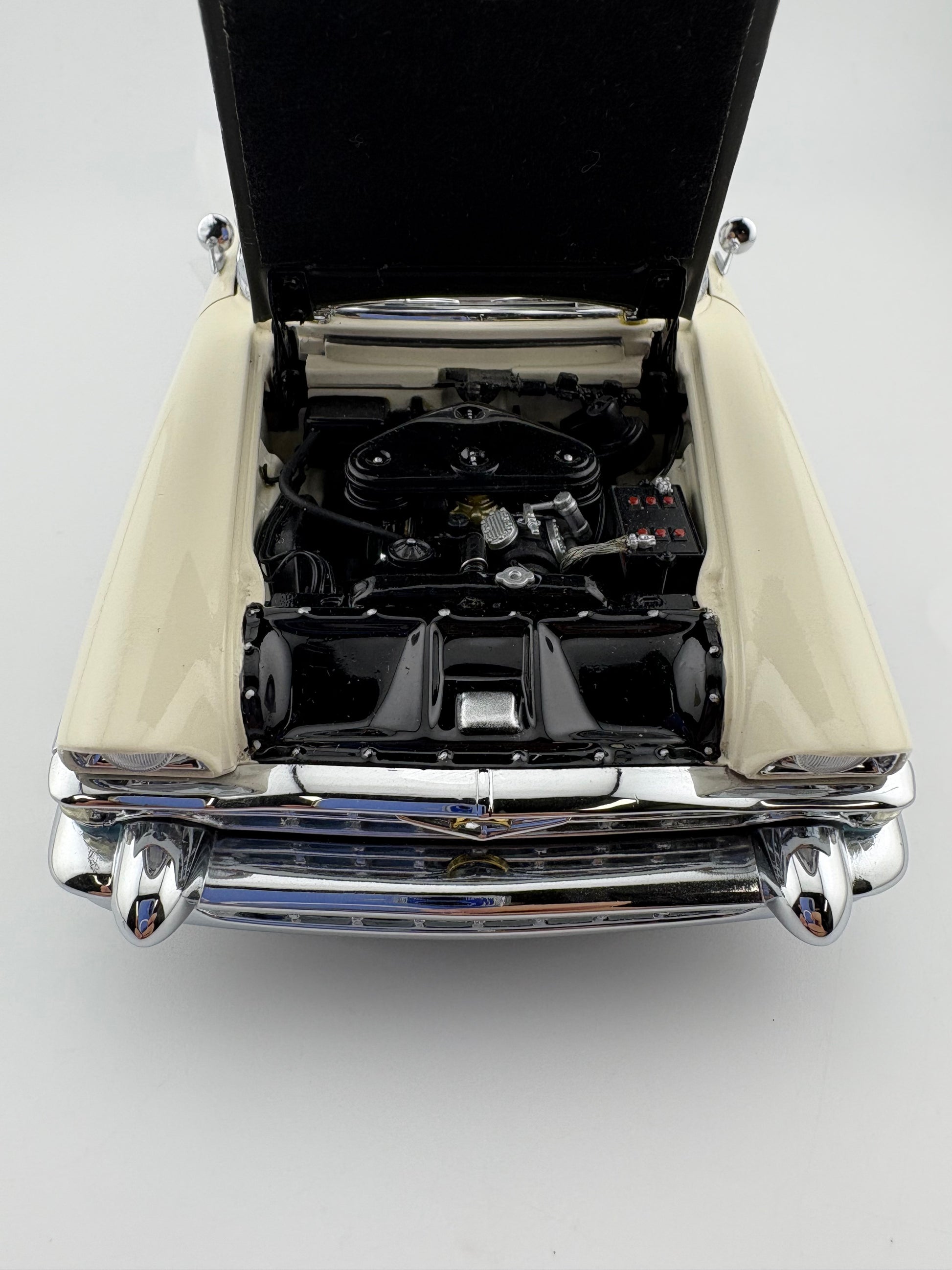 Danbury Mint 1956 Packard Caribbean Hardtop Fishwheels