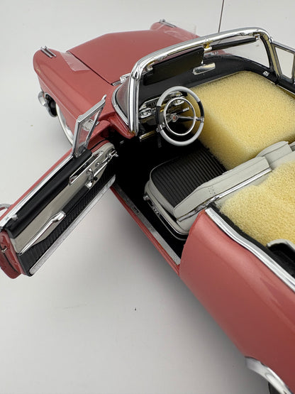 Danbury Mint 1957 Cadillac Eldorado Biarritz Convertible – 1:18 Diecast Model