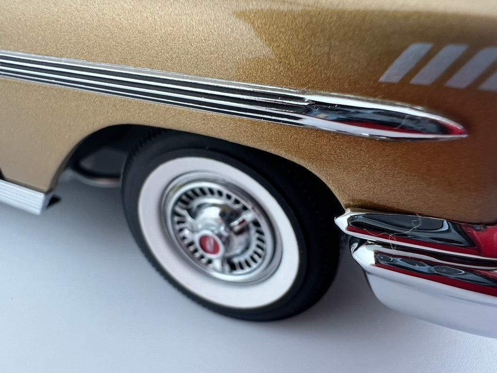 Danbury Mint 1958 Chevy Impala Anniversary Gold Metallic Convertible Fishwheels