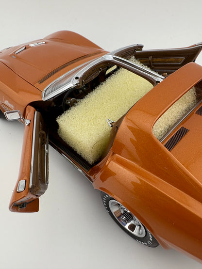 Danbury Mint 1972 Chevrolet Corvette Coupe Fishwheels