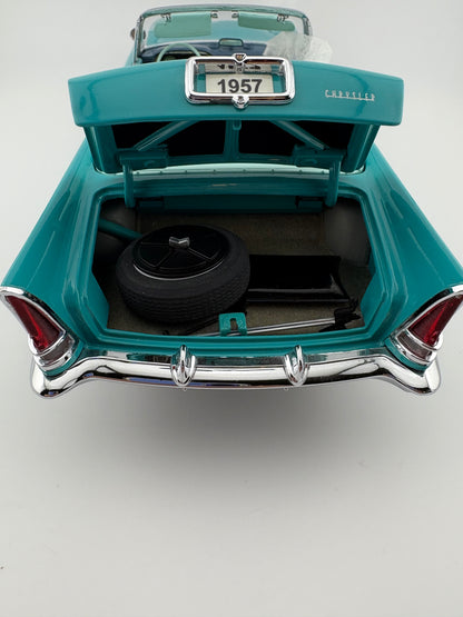 Danbury Mint Limited Edition 1957 Chrysler New Yorker Convertible 1:24 Fishwheels