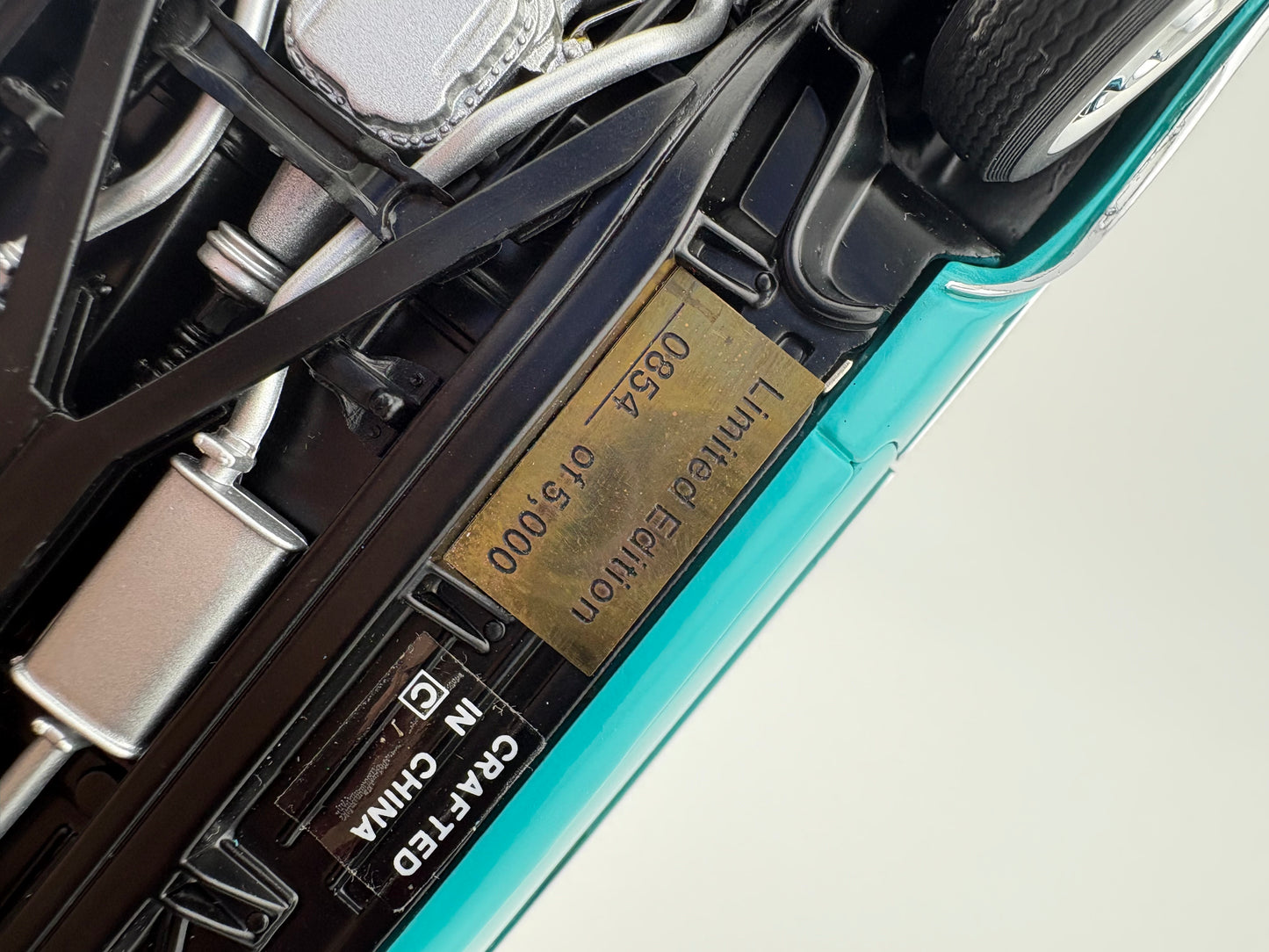 Danbury Mint Limited Edition 1957 Chrysler New Yorker Convertible 1:24 Fishwheels