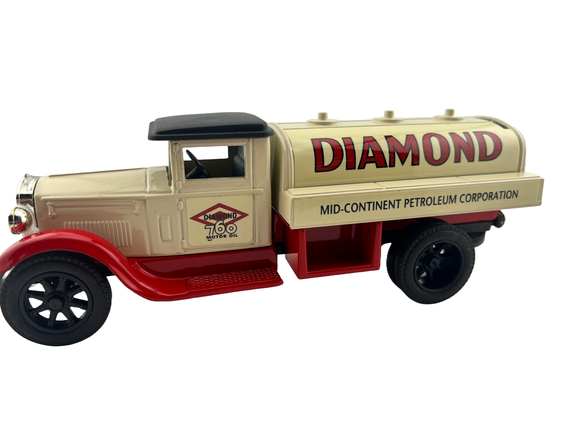 Diamond 760 Motor Oil Tanker Truck Die-Cast Model Bank Fishwheels