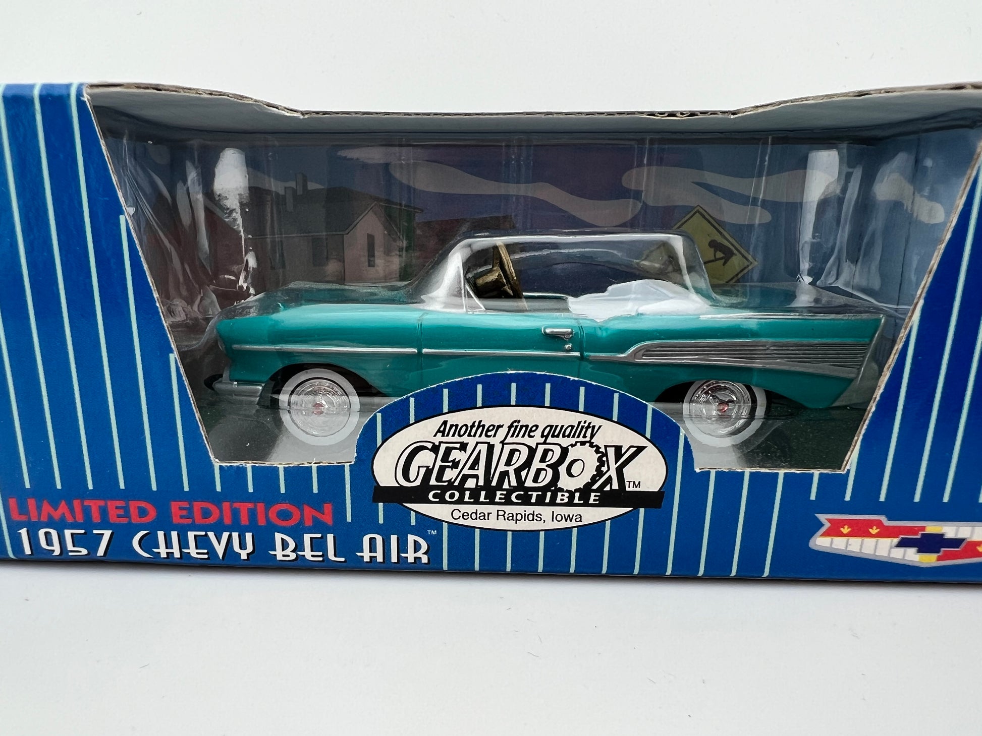Gearbox Collectibles 1:52 Scale 1957 Chevy Bel Air Convertible – Limited Edition Fishwheels