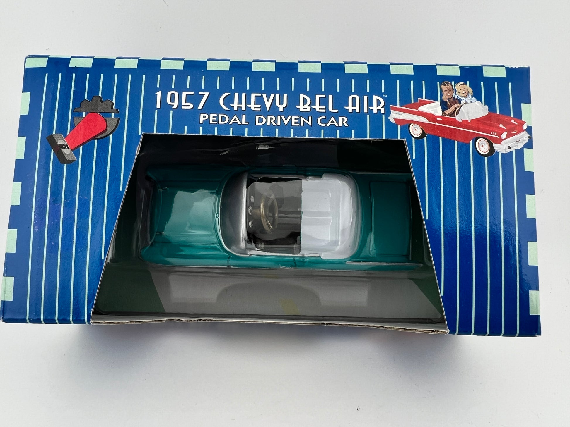 Gearbox Collectibles 1:52 Scale 1957 Chevy Bel Air Convertible – Limited Edition Fishwheels