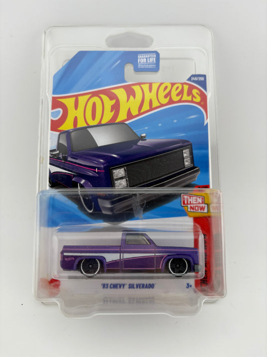 Hot Wheels ’83 Chevy Silverado(Dollar General Exclusive)
