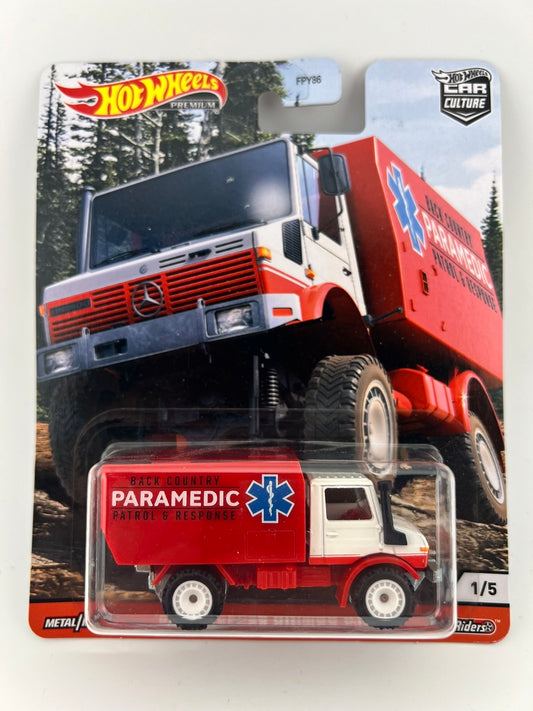 Hot Wheels ’88 Mercedes Unimog U1300 – Back Country Paramedic Fishwheels