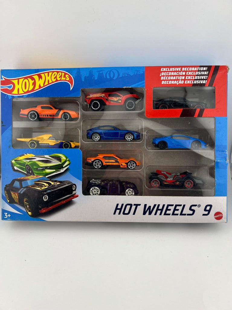 Hot Wheels 9-Car Gift Pack (Set 2 – Jeep, Matte Black Mustang) Fishwheels