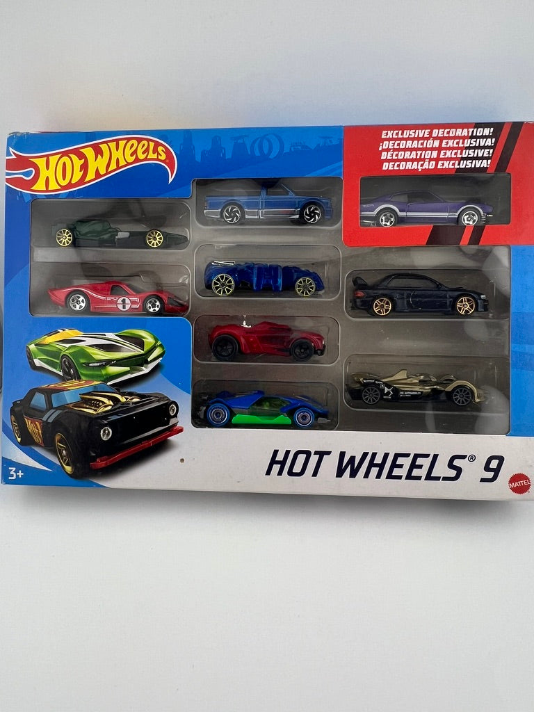 Hot Wheels 9-Car Gift Pack – Street & Speed Theme Fishwheels