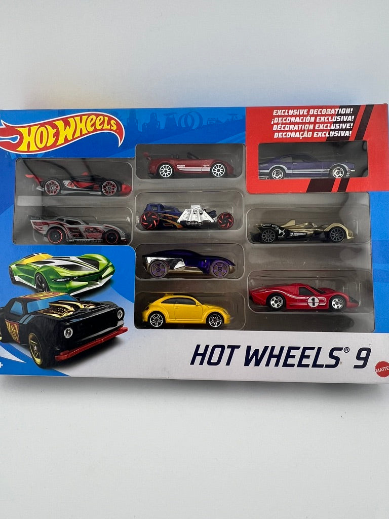 Hot Wheels 9-Car Pack (Exclusive Purple Muscle Car Edition) Fishwheels