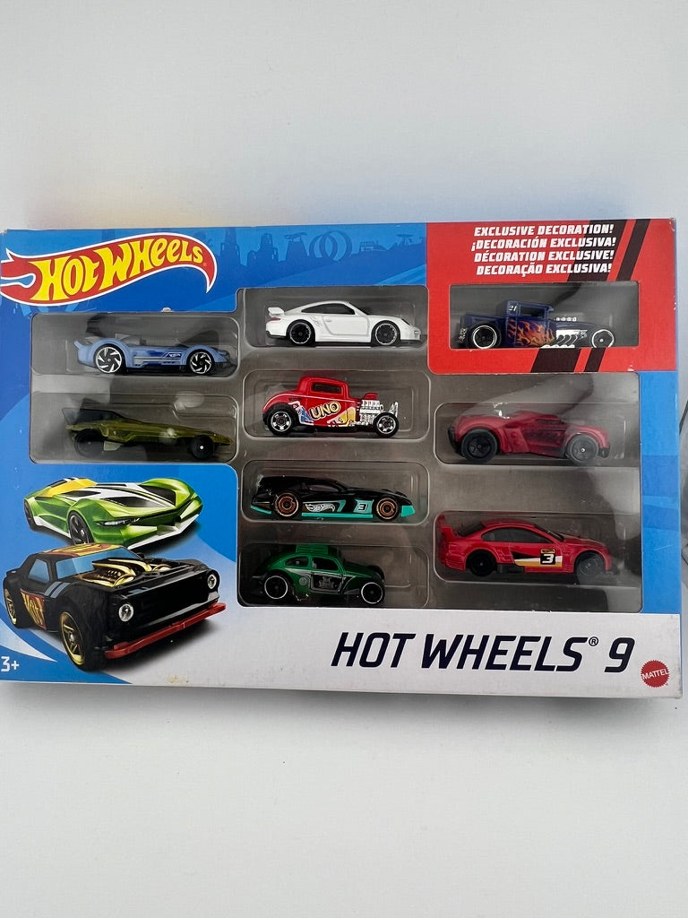 Hot Wheels 9-Car Pack (Set with UNO Coupe and Porsche 911 GT3) Fishwheels
