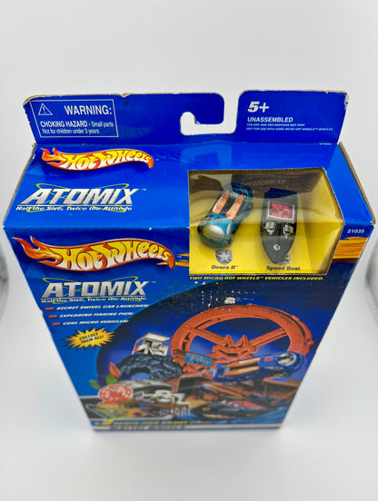 Hot Wheels Atomix Beach Pier Brawl #2 Micro Set (2002) Fishwheels
