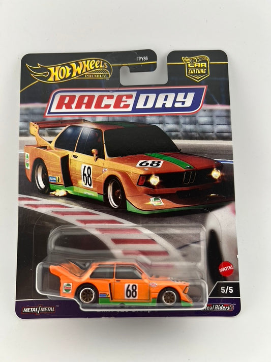 Hot Wheels BMW 320 Group 5 – Car Culture: Race Day Fishwheels