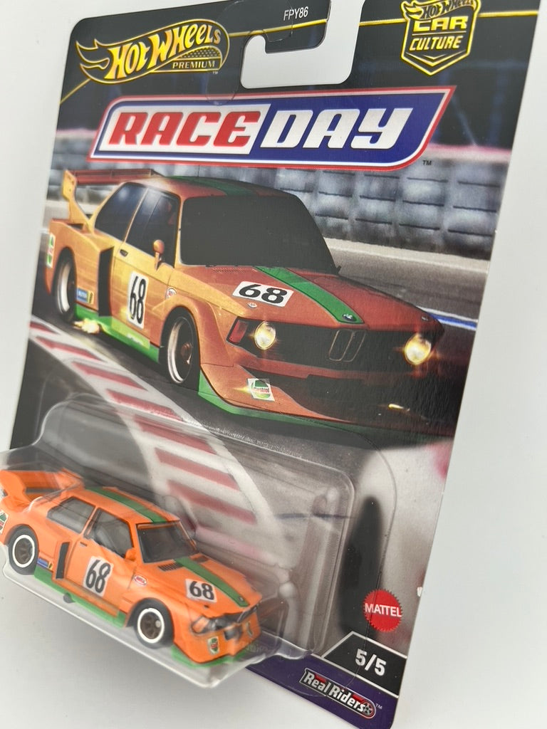 Hot Wheels BMW 320 Group 5 – Car Culture: Race Day Fishwheels