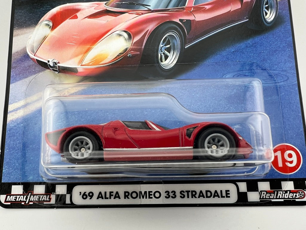 Hot Wheels Boulevard ’69 Alfa Romeo 33 Stradale Fishwheels