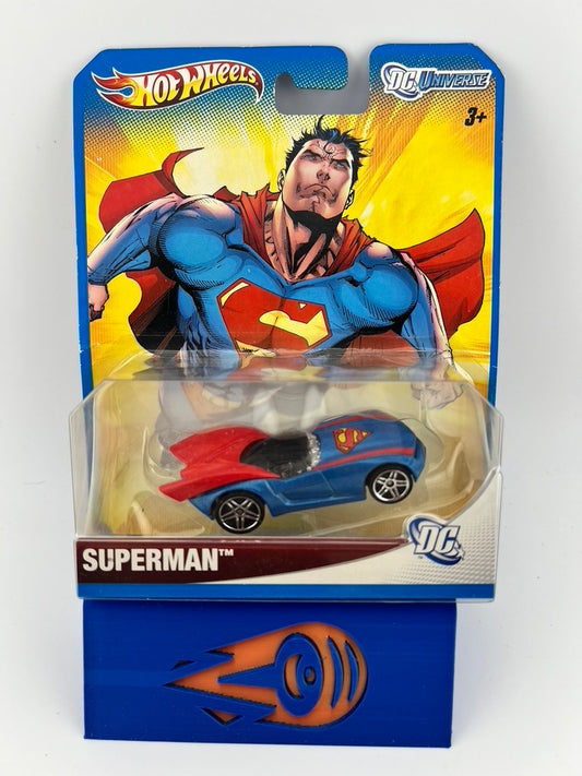 Hot Wheels DC Universe – Superman Character Car Fishwheels