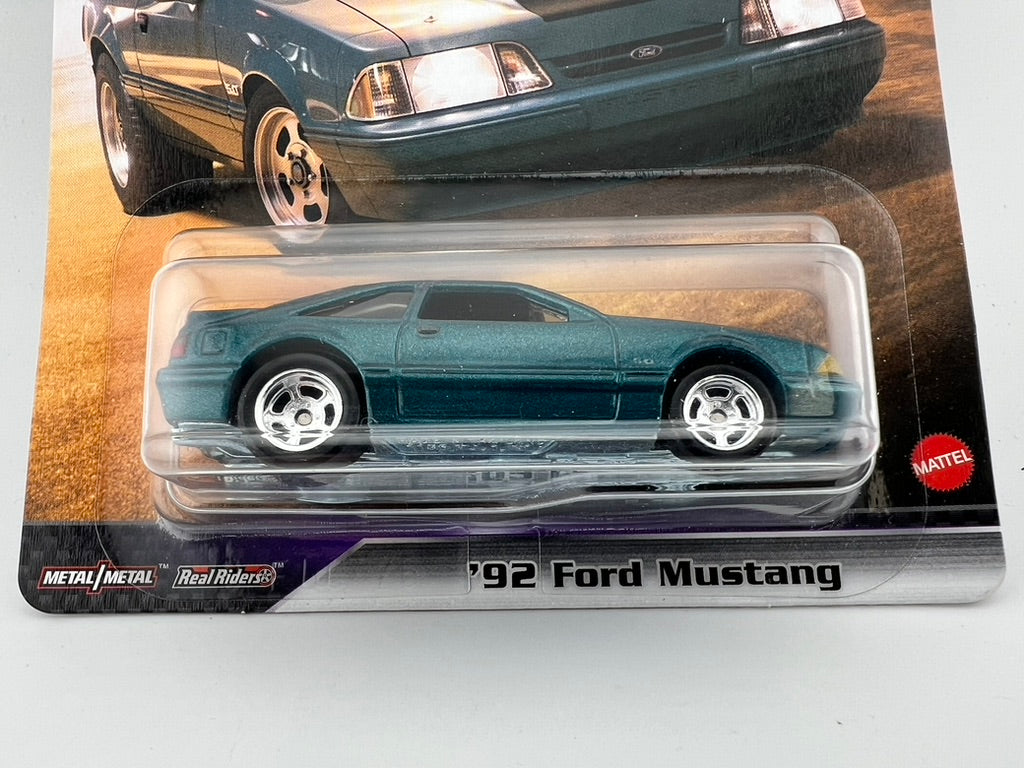 Hot Wheels Fast & Furious – ’92 Ford Mustang Fishwheels