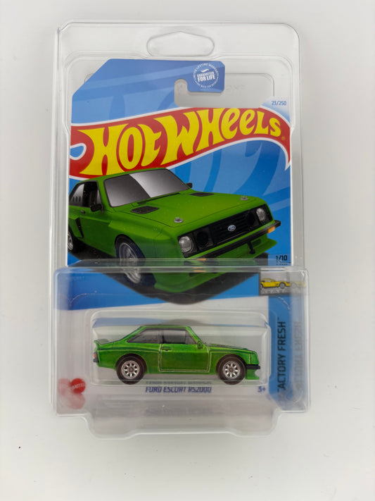 Hot Wheels Ford Escort RS2000 (Super Treasure Hunt)