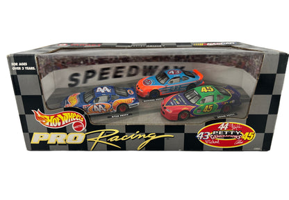Hot Wheels NASCAR Pro Racing Petty Generations 3-Pack - Target Exclusive Fishwheels