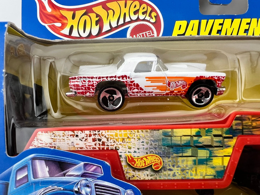 Hot Wheels Pavement Pounders – Hauler with Exclusive Car Fishwheels