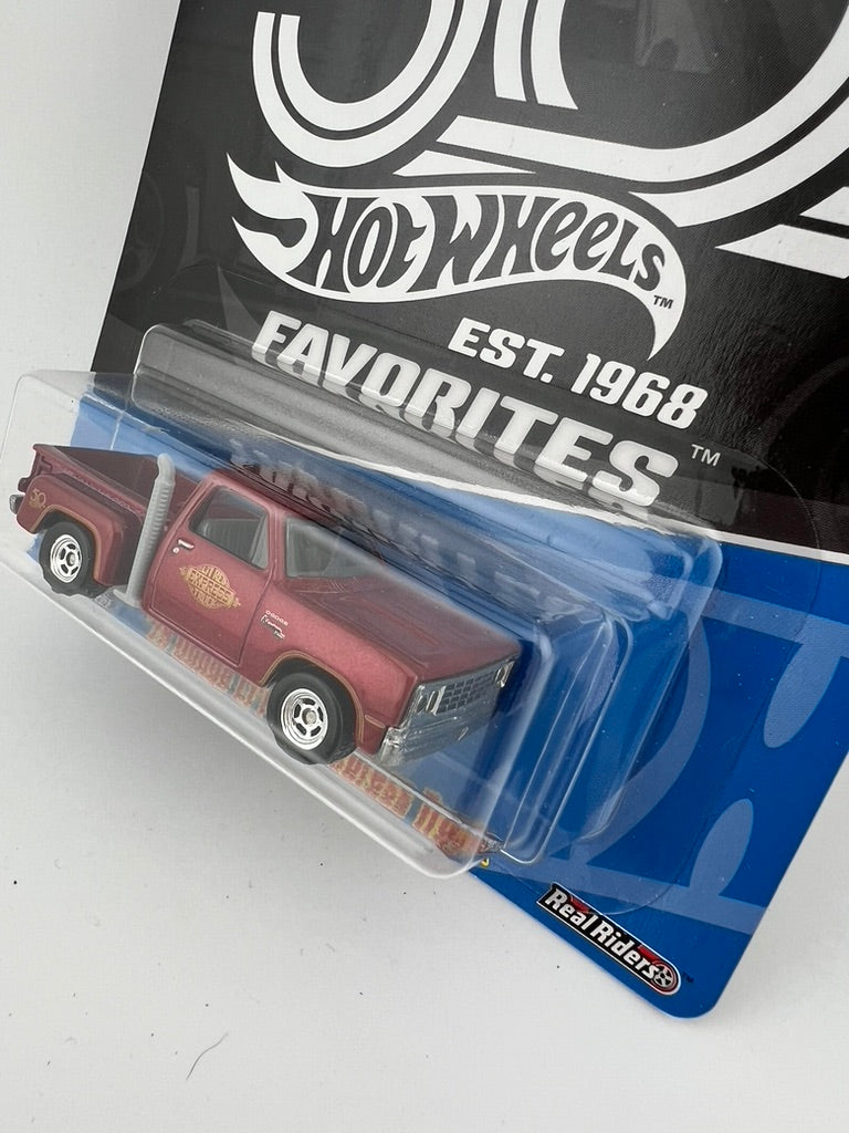 Hot Wheels Premium 2005 Toyota Land Cruiser Prado Fishwheels