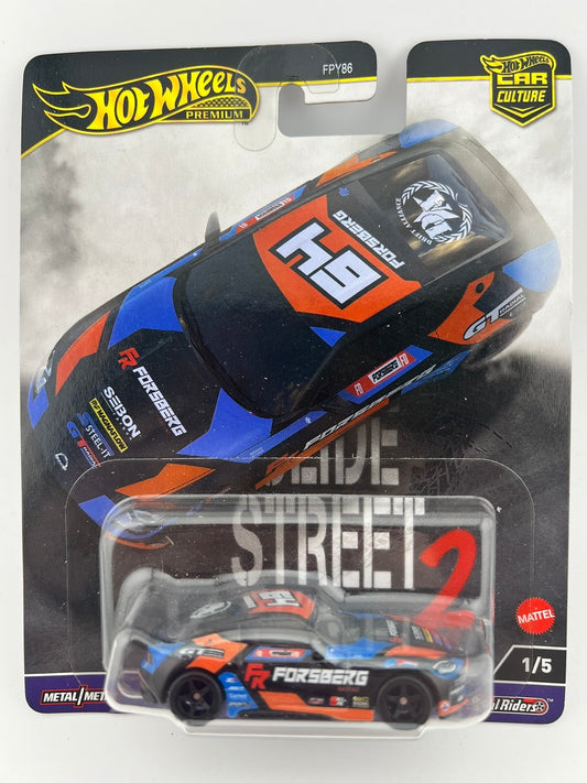 Hot Wheels Premium Car Culture: 2023 Nissan Z (Slide Street 2) Fishwheels