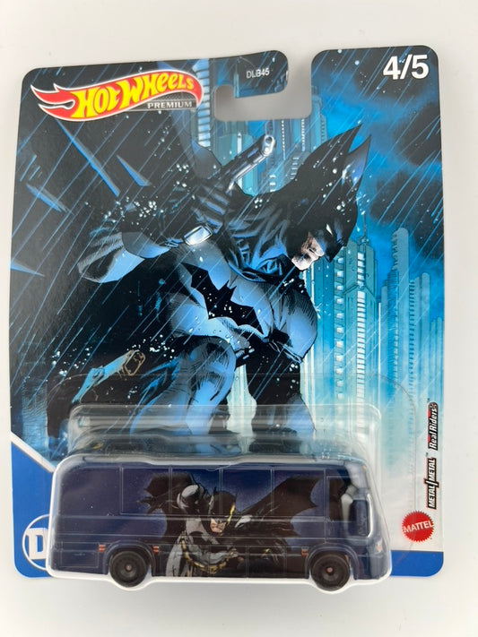 Hot Wheels Premium HW Tour Bus – Batman (DC Comics) Fishwheels