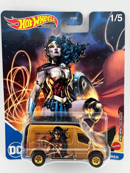 Hot Wheels Premium Mercedes-Benz Sprinter Tourer – Wonder Woman Fishwheels